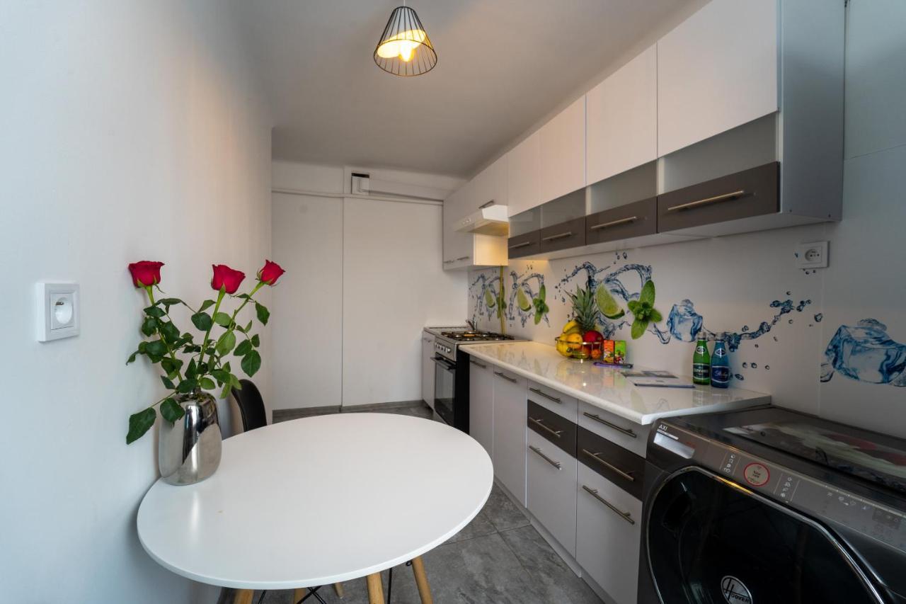 Apartament Nero Мелец Екстериор снимка